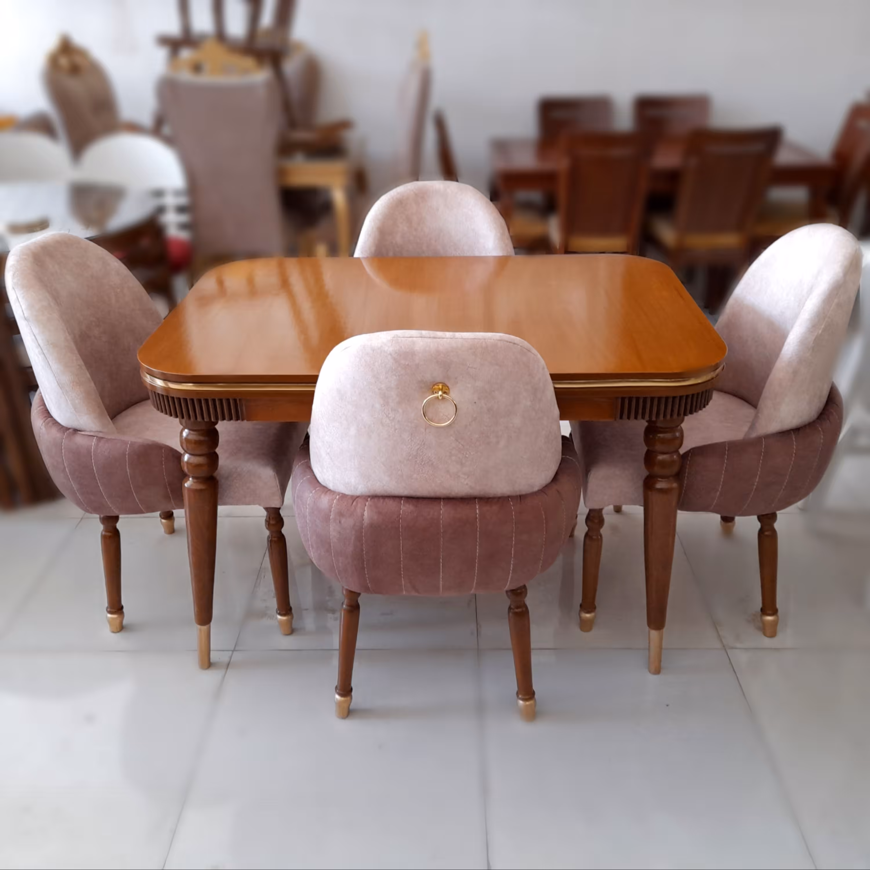 میزنهارخوری 4 نفره مدل کارن