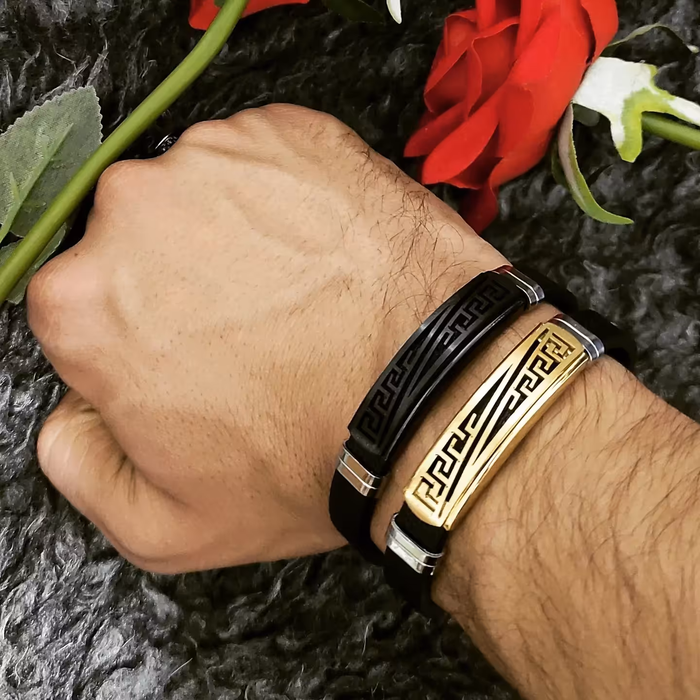 دستبند چرمی ورساچه 3