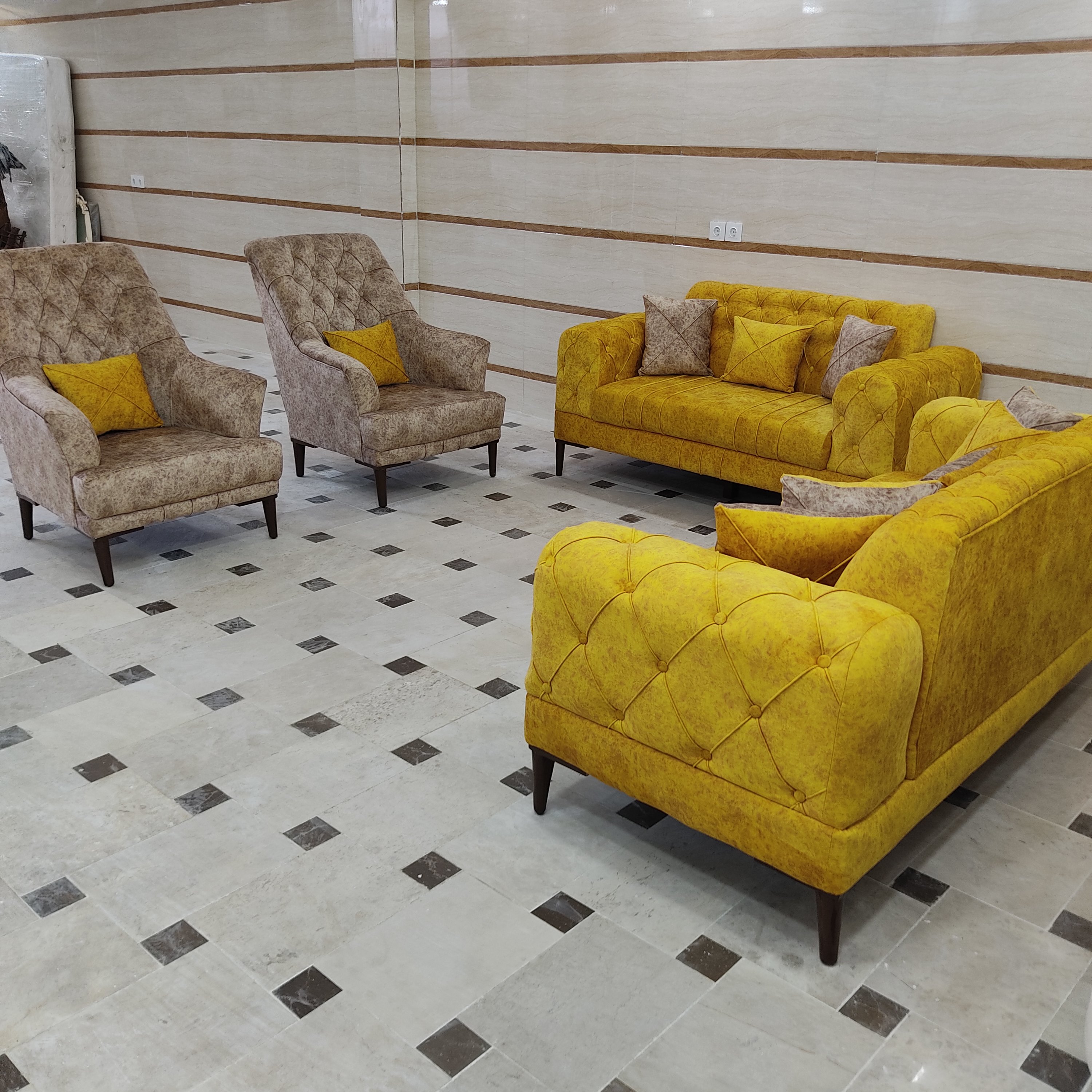 مبل مدل چستریونانی
