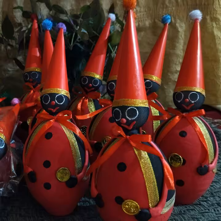 حاجی فیروز تخم مرغی مناسب برای سفره هفت سین