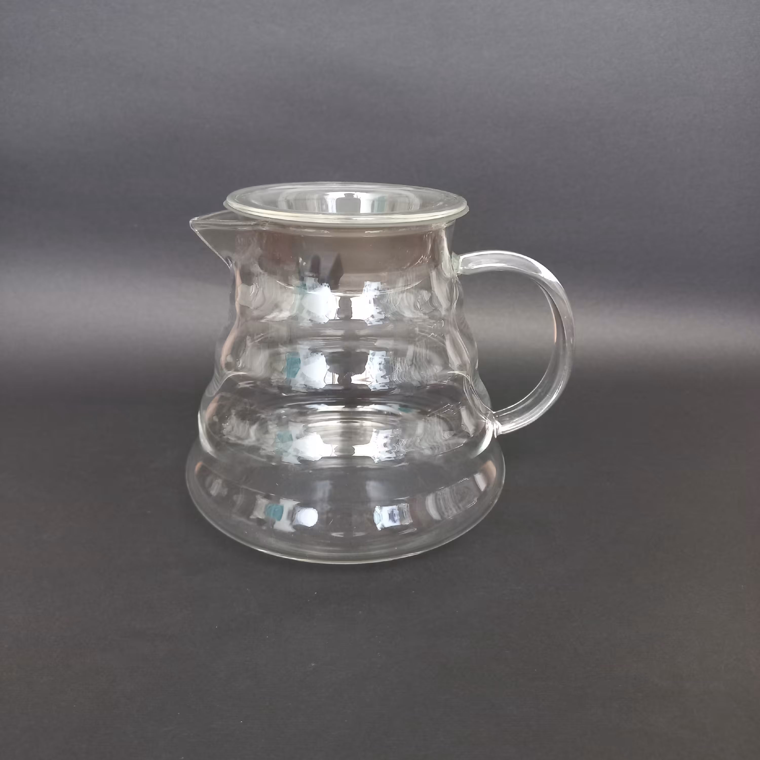 سرور پیرکس 500میل دریپر سرامیکی وی شصت v60