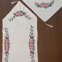 سِت رانر و عسلی گلدوزی شده با دست طرح بهاره