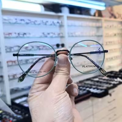 عینک طبی فلزی خاص شرکتی