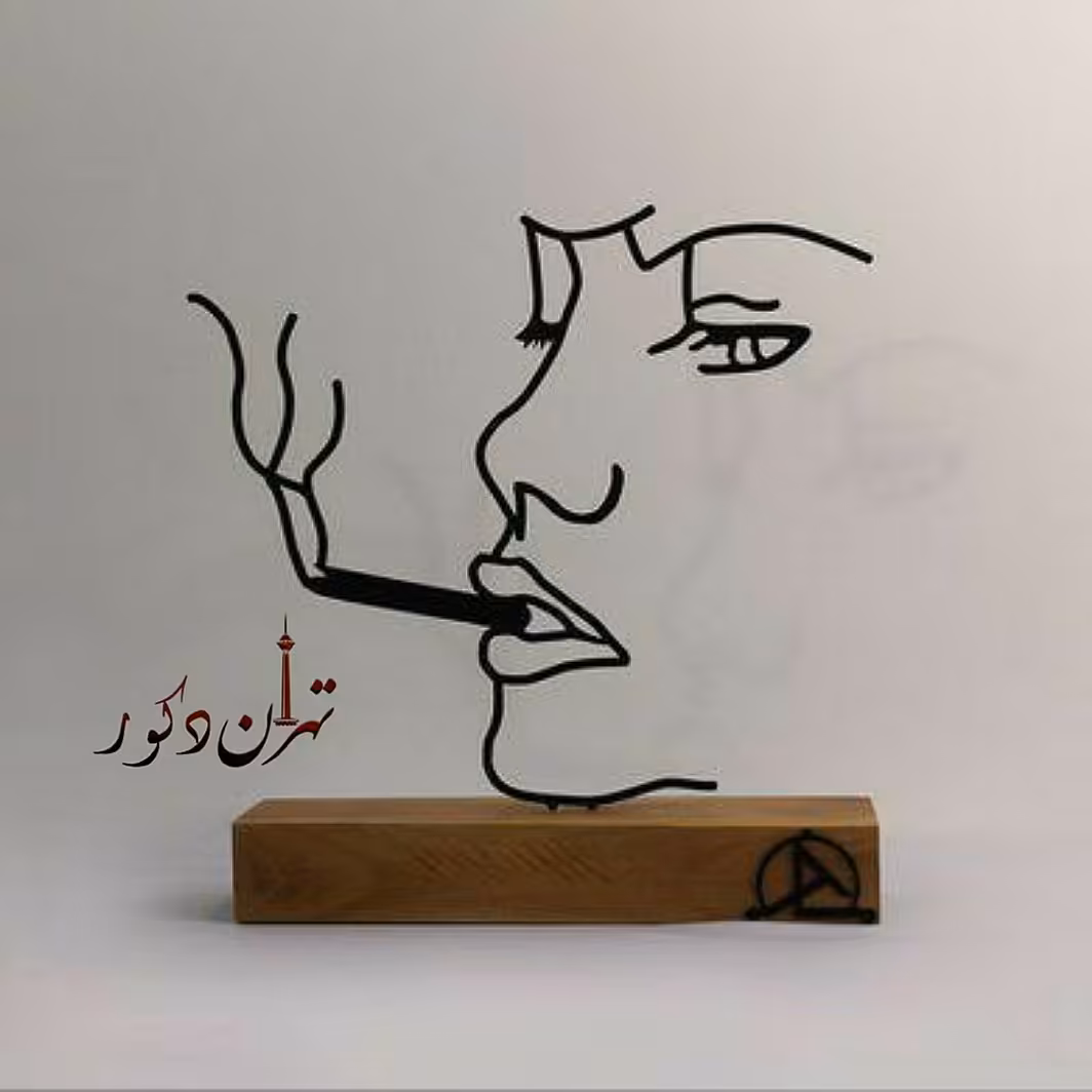 استند فلزی ‌و چوبی خاص 