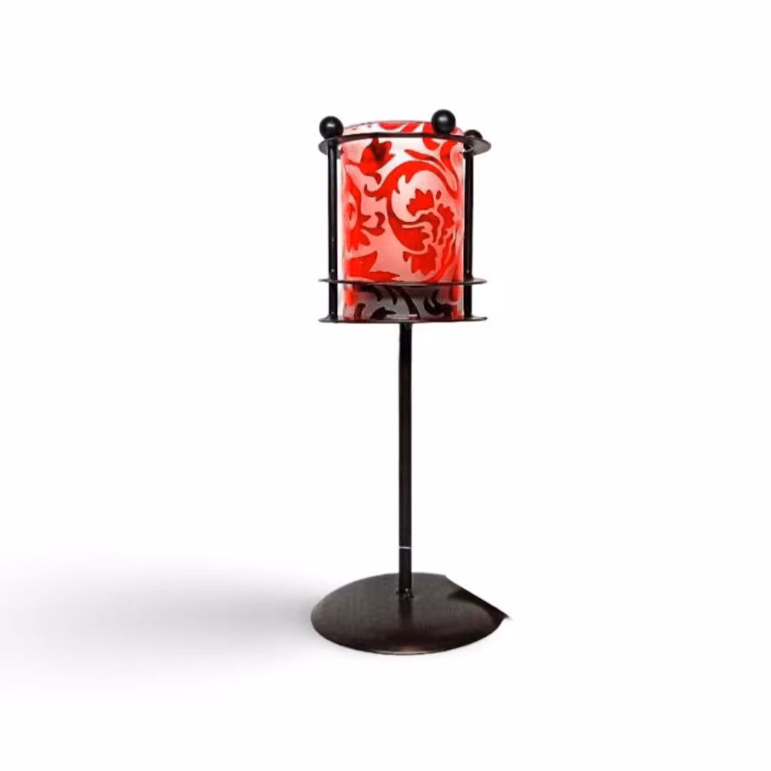 شمعدان وارمری فلزی همراه حفاظ شیشه ای طرحدار