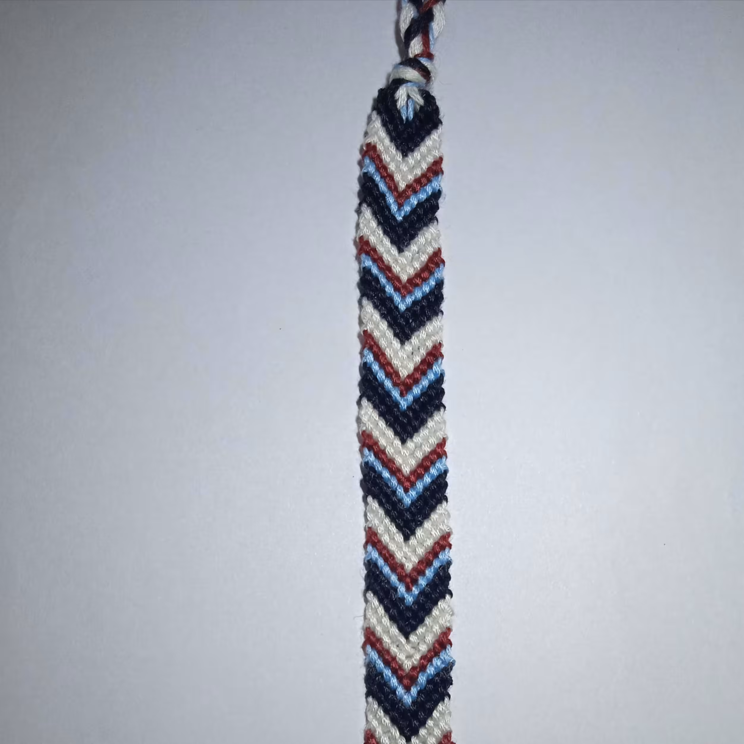 دستبند دستبافت