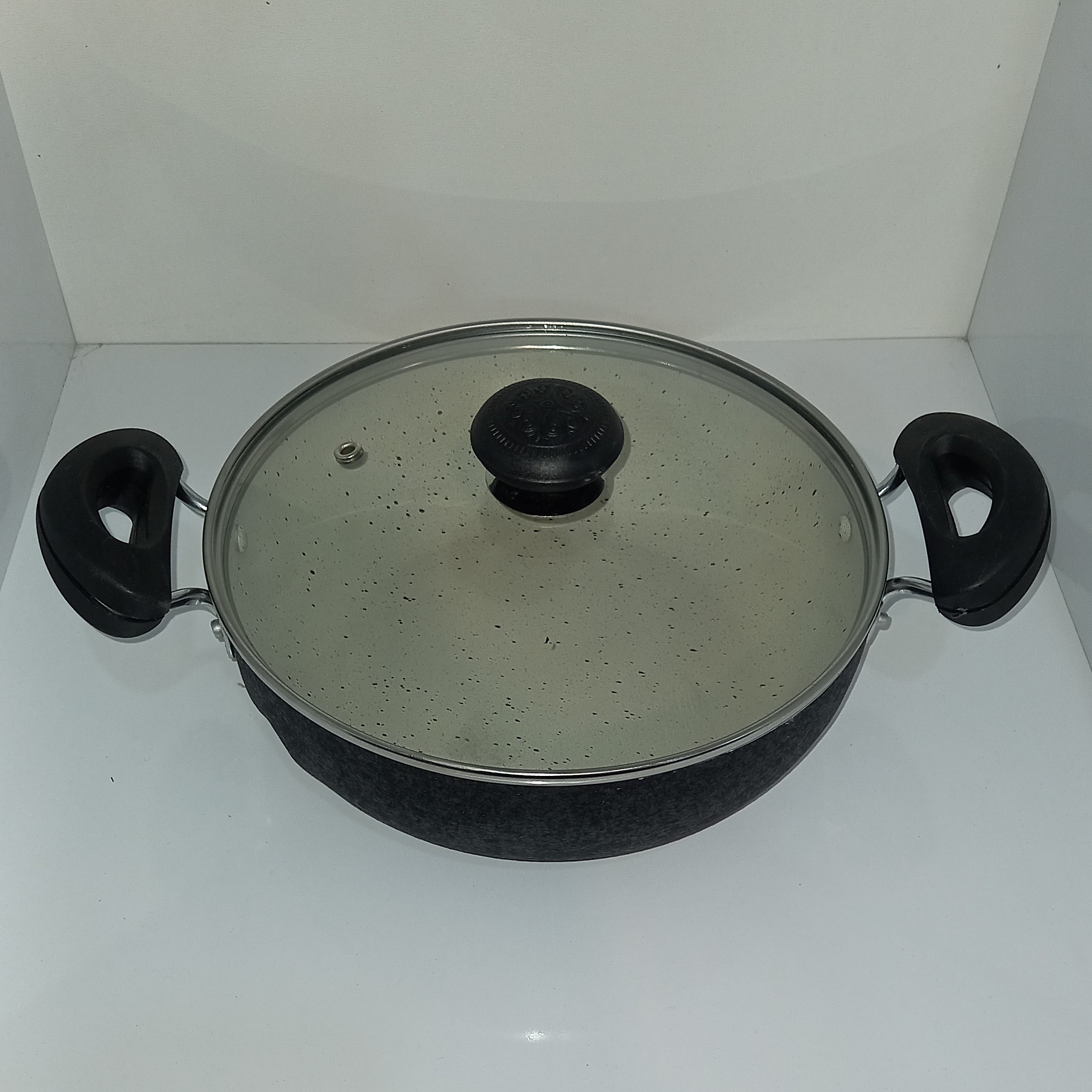 تابه گرانیتی تک دسته یا دو دسته سایز 22 با درب پیرکس ،  ماهی تابه دم دستی معمولی ،تابه دو دسته