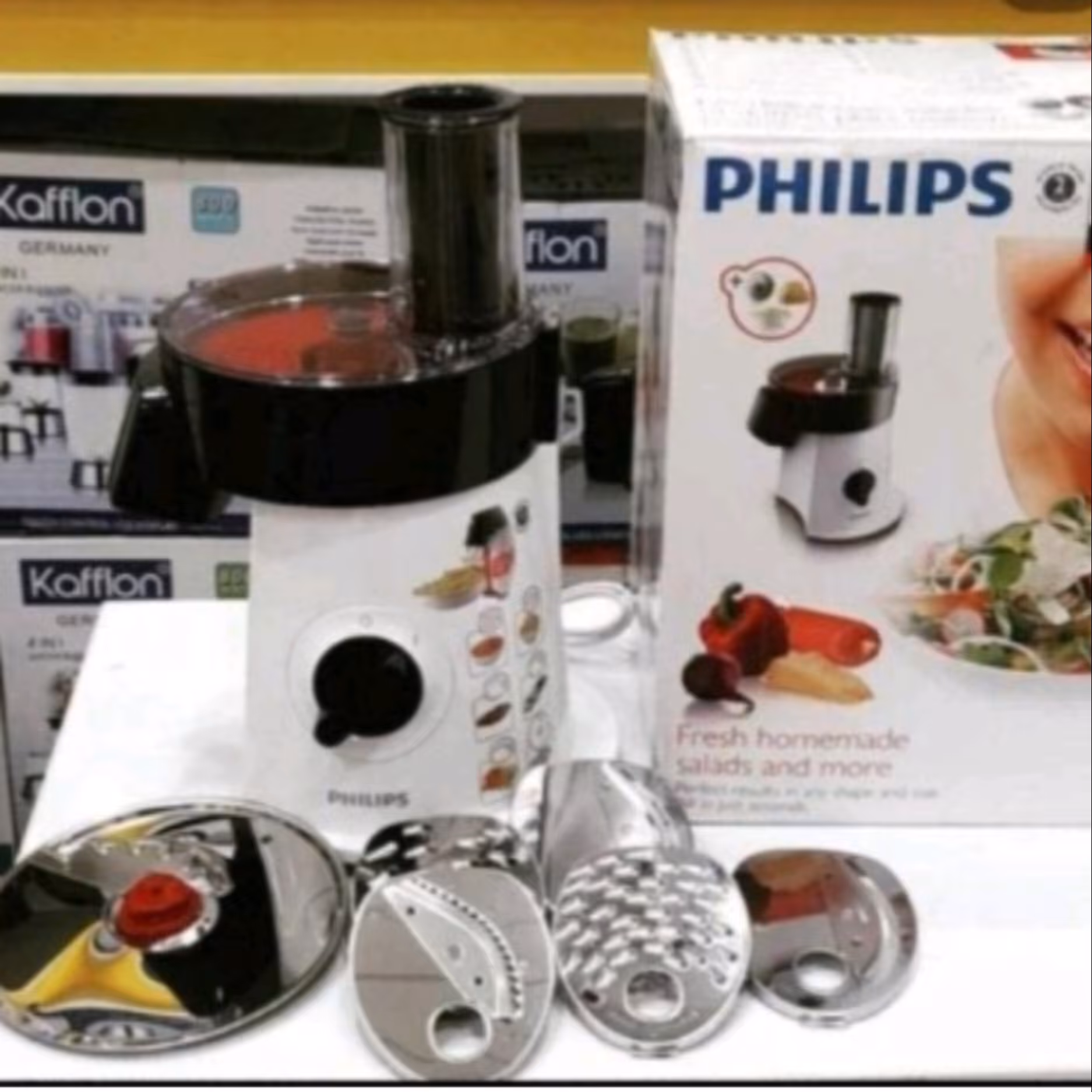 سالادساز فیلیپس مدل 1388 دارای 6نوع رنده 