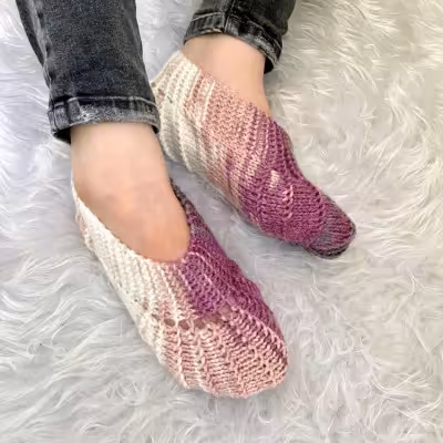 پاپوش دست بافت