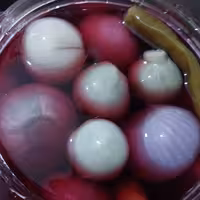 ترشی پیاز  سفید و قرمز یک کیلویی 