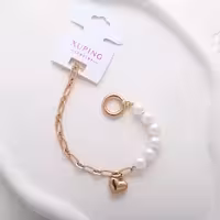 دستبند مرواریدی قلب