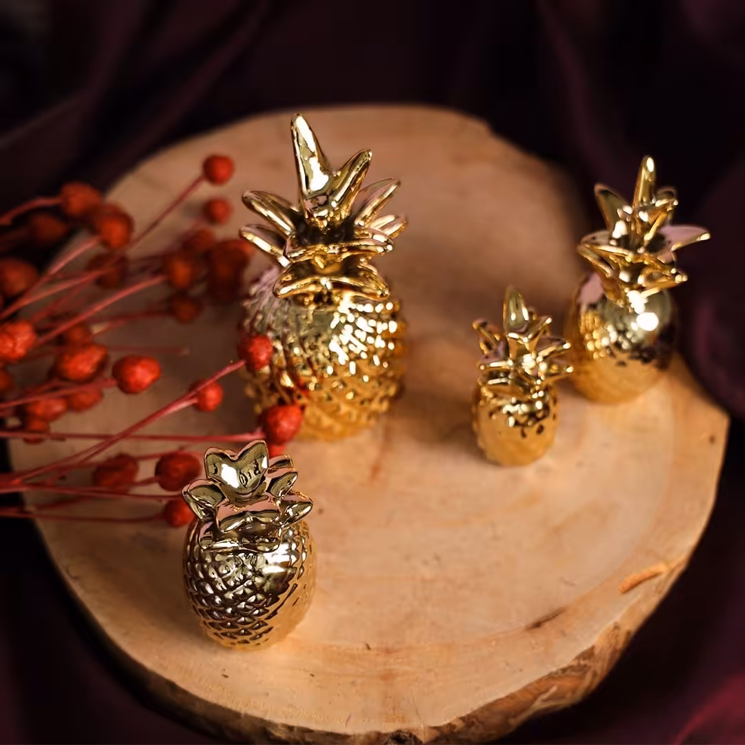 دکوری آناناس طلایی ست 4 تایی