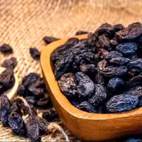 مویز درشت و بدون هسته درجه 1 - نیم کیلویی