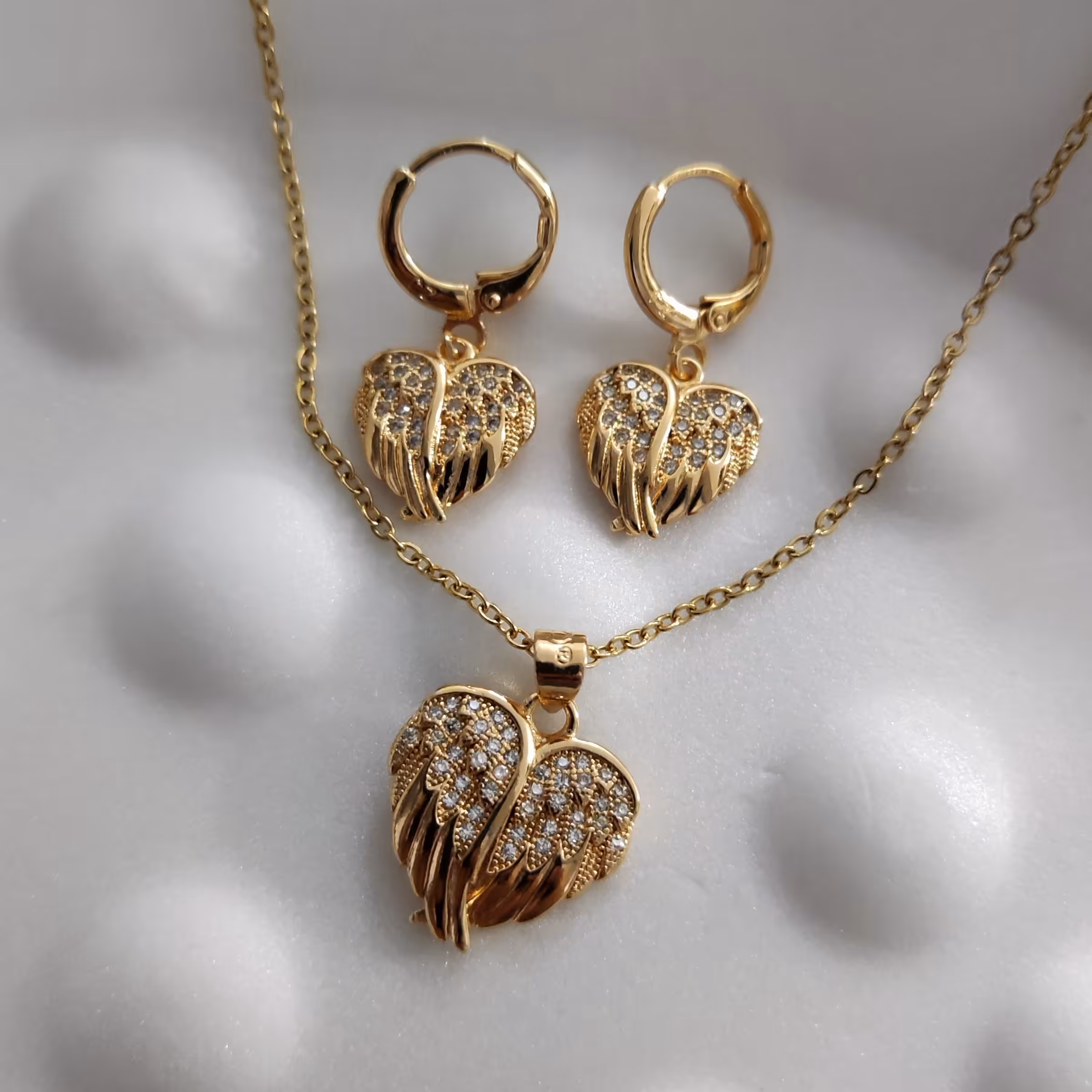 نیم ست بال فرشته طلایی 3