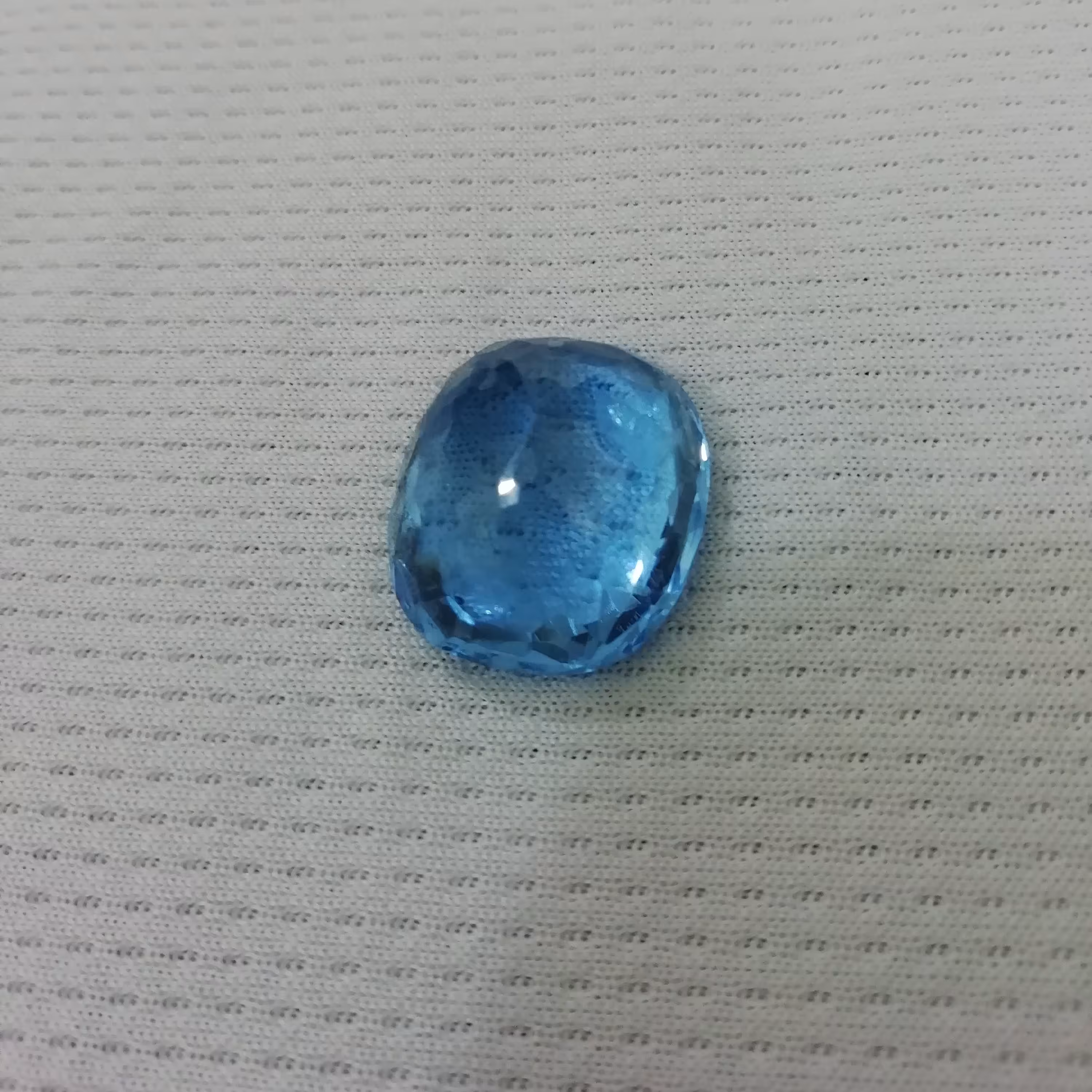 توپاز Topaz سوئیس اصل