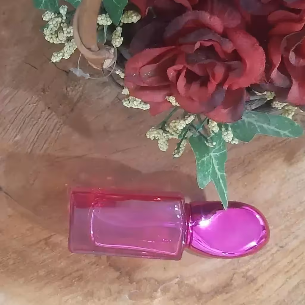 عطر ورساچه ده گرمی همراه با اسپری افشان و ارسال رایگان