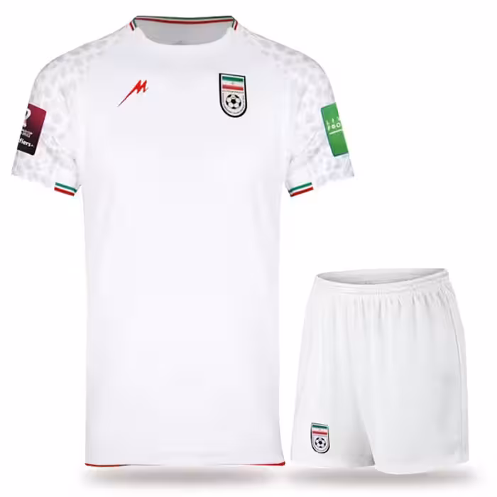 پیراهن و شورت اول ایران 2023/2024