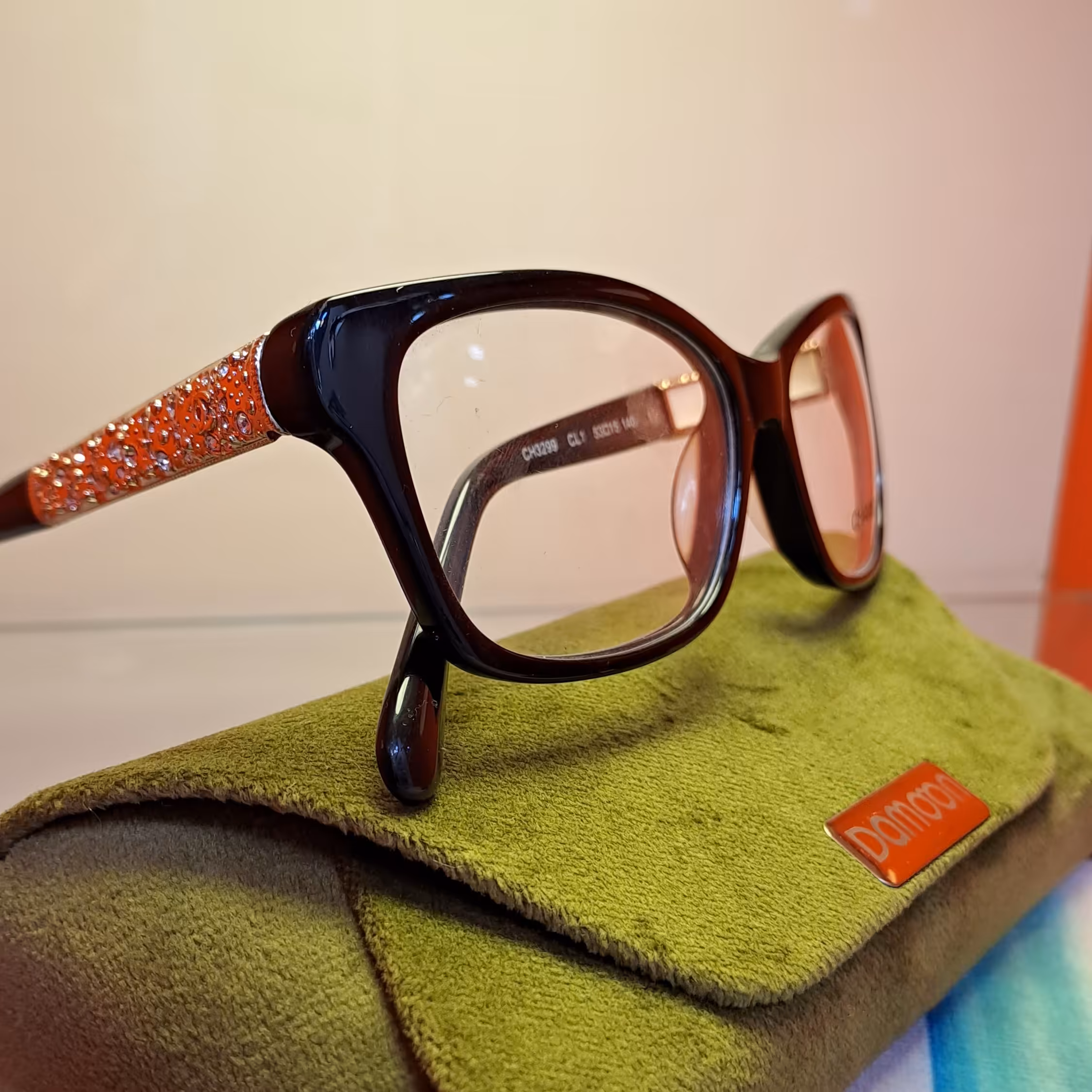 فریم طبی کائوچو 