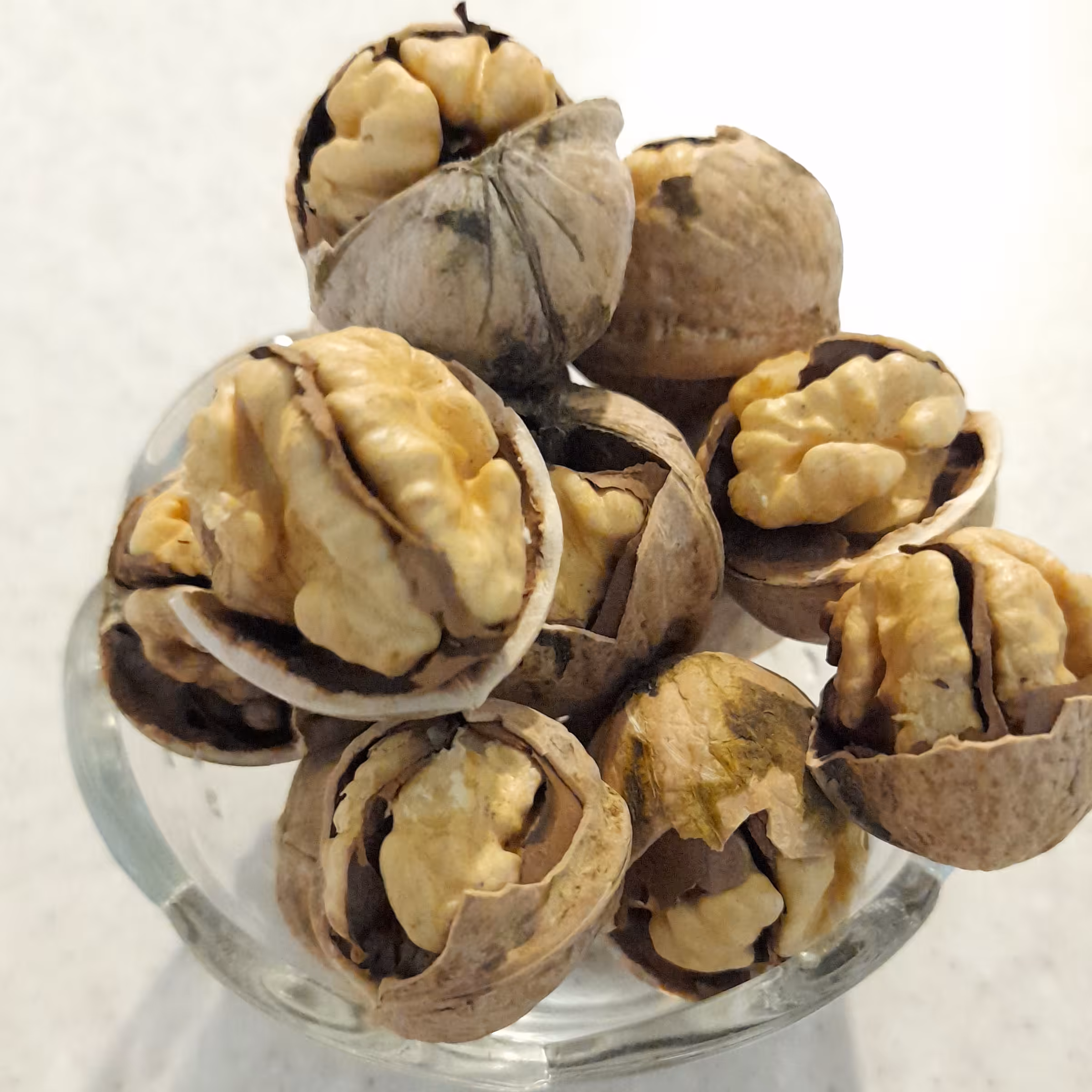 مغزگردوی درجه یک تویسرکان (1000)گرمی