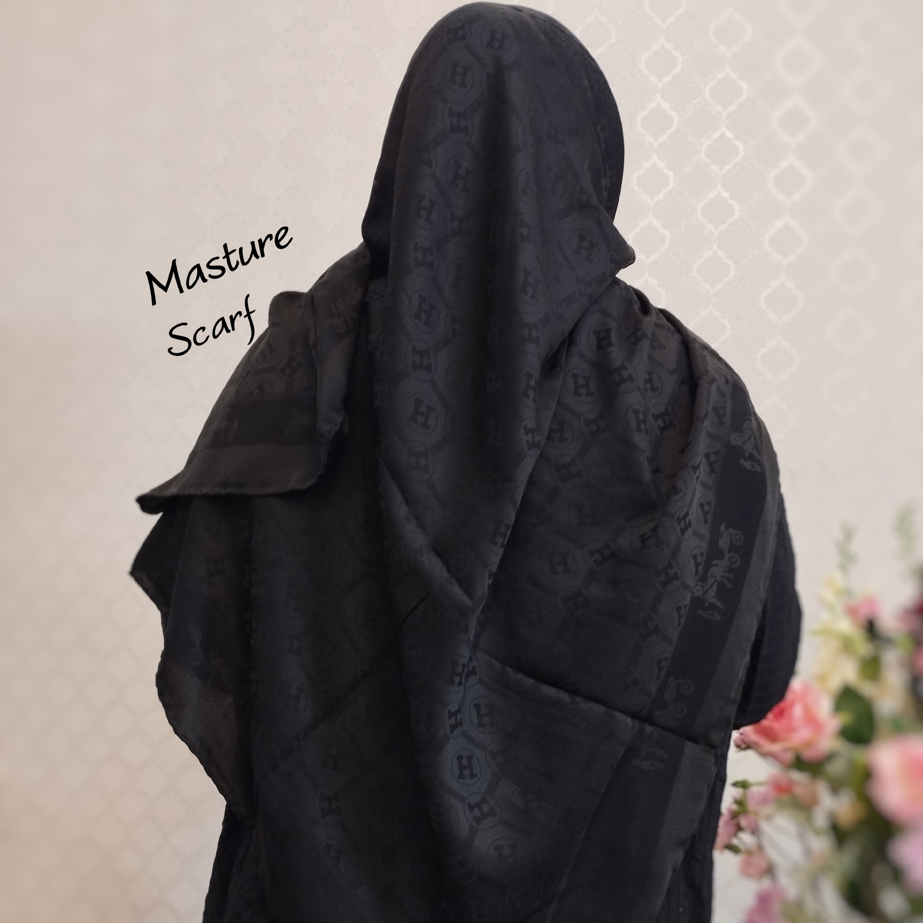 روسری مشکی