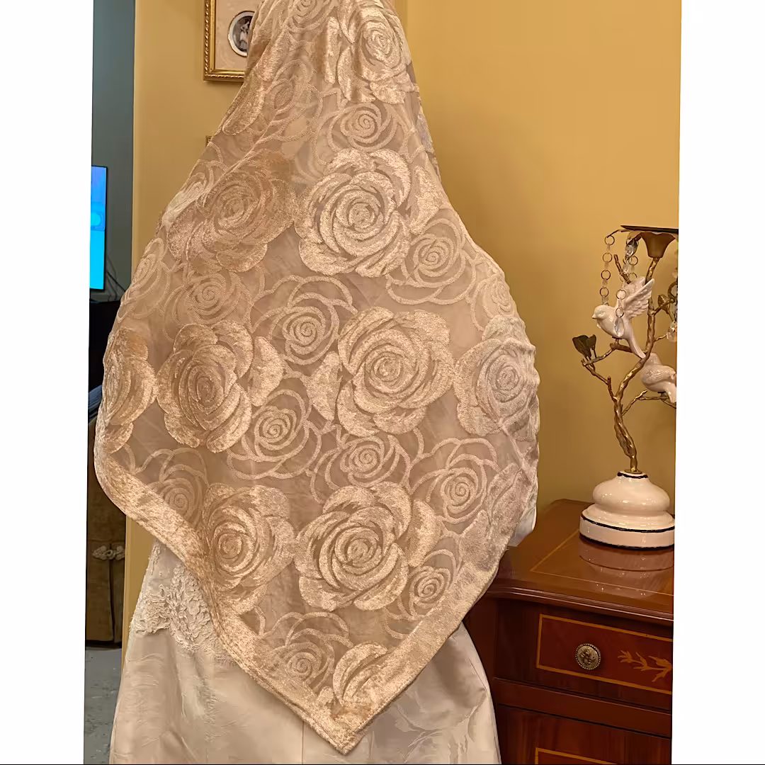 روسری گل مخمل رز کرم رنگ