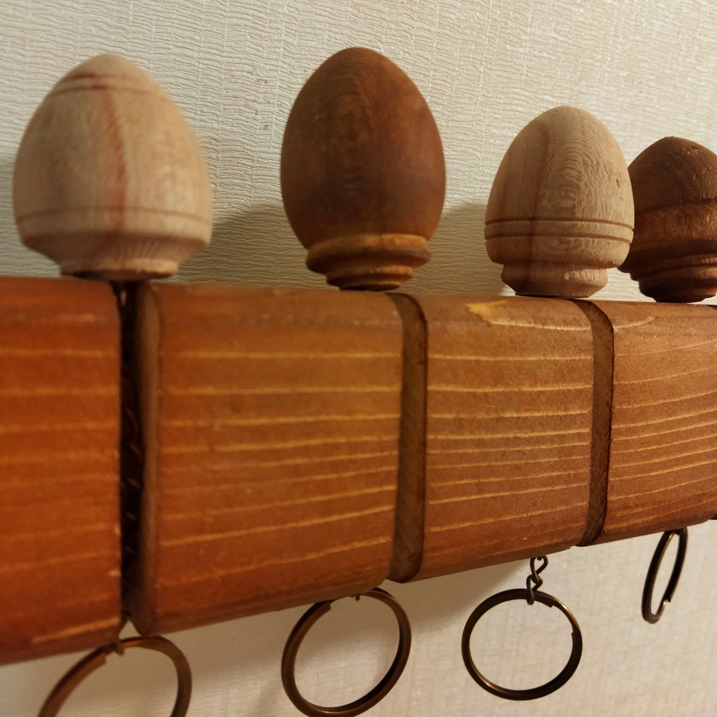 جا کلیدی با سرسوییچی چوبی