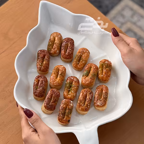 سوفله مدل برگ بزرگ چینی سفید