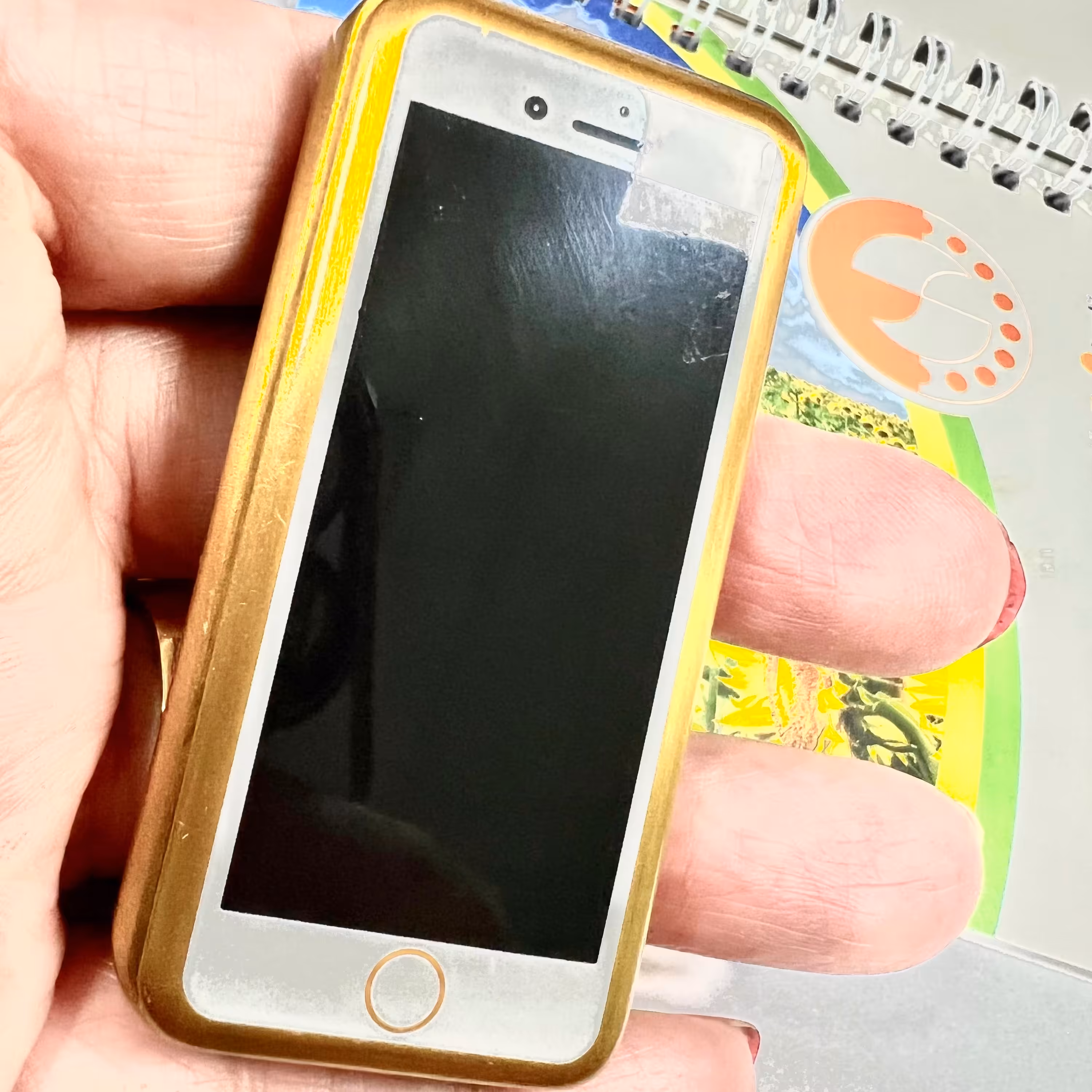 اکسسوری فندک طرح  آیفون پرومکس13 کشویی با شعله ی قرمز