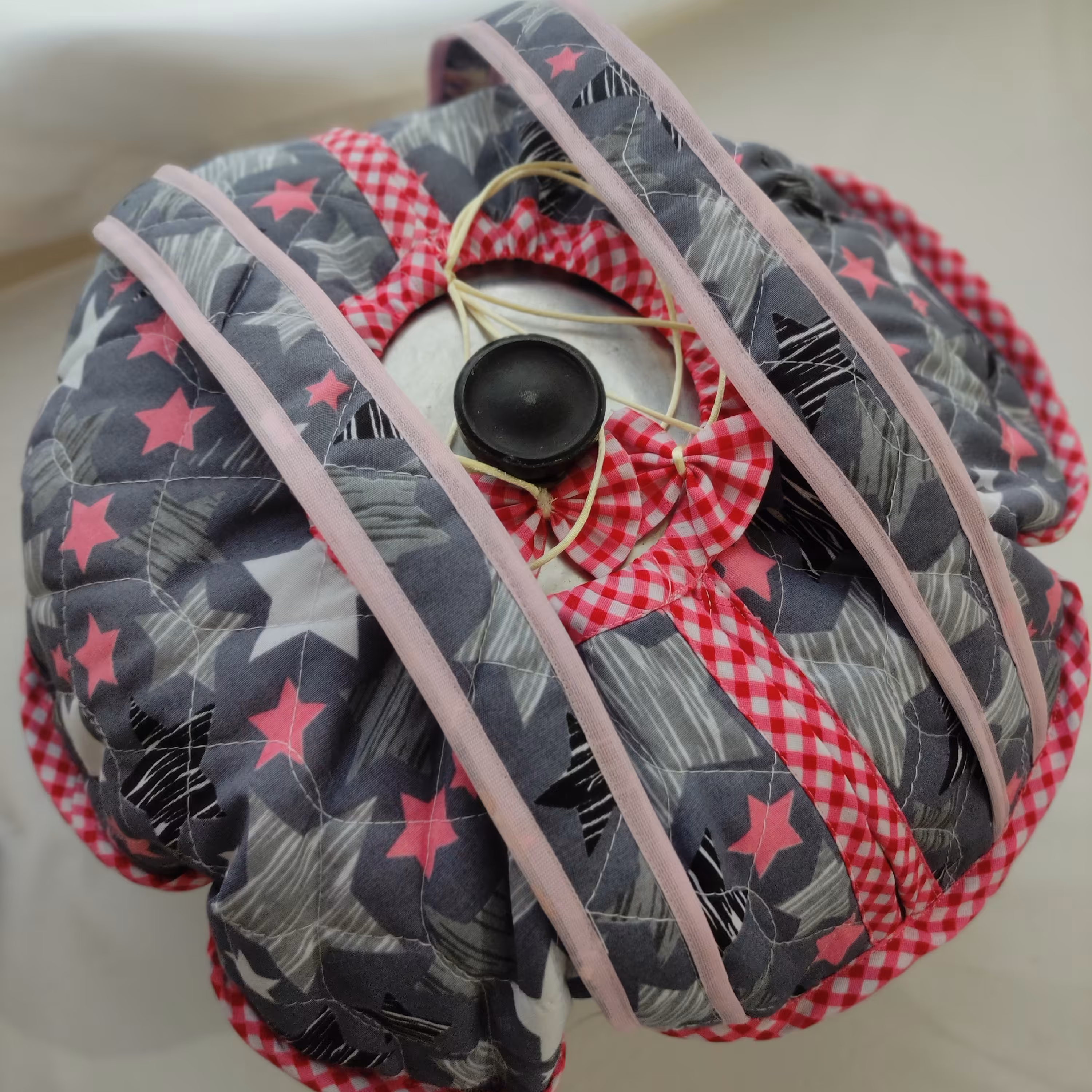 کاور قابلمه  پارچه ای طرح دار