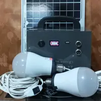 پکیج خورشیدی سبک و قدرتمند خروجی 2لامپ به مدت 12ساعت روشنایی شارژ تلفن همراه