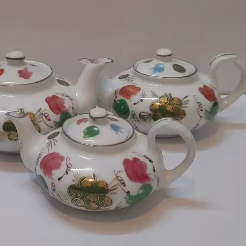 قوری  شلغمی انگوری سایز کوچک مناسب برای دمنوش وزعفران