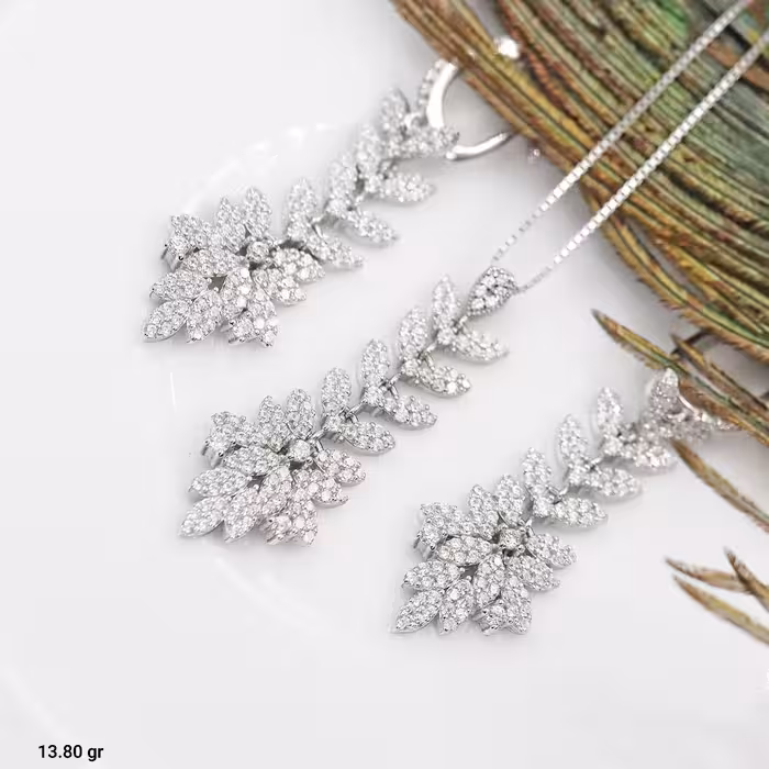 نیمست نگیندار جواهری