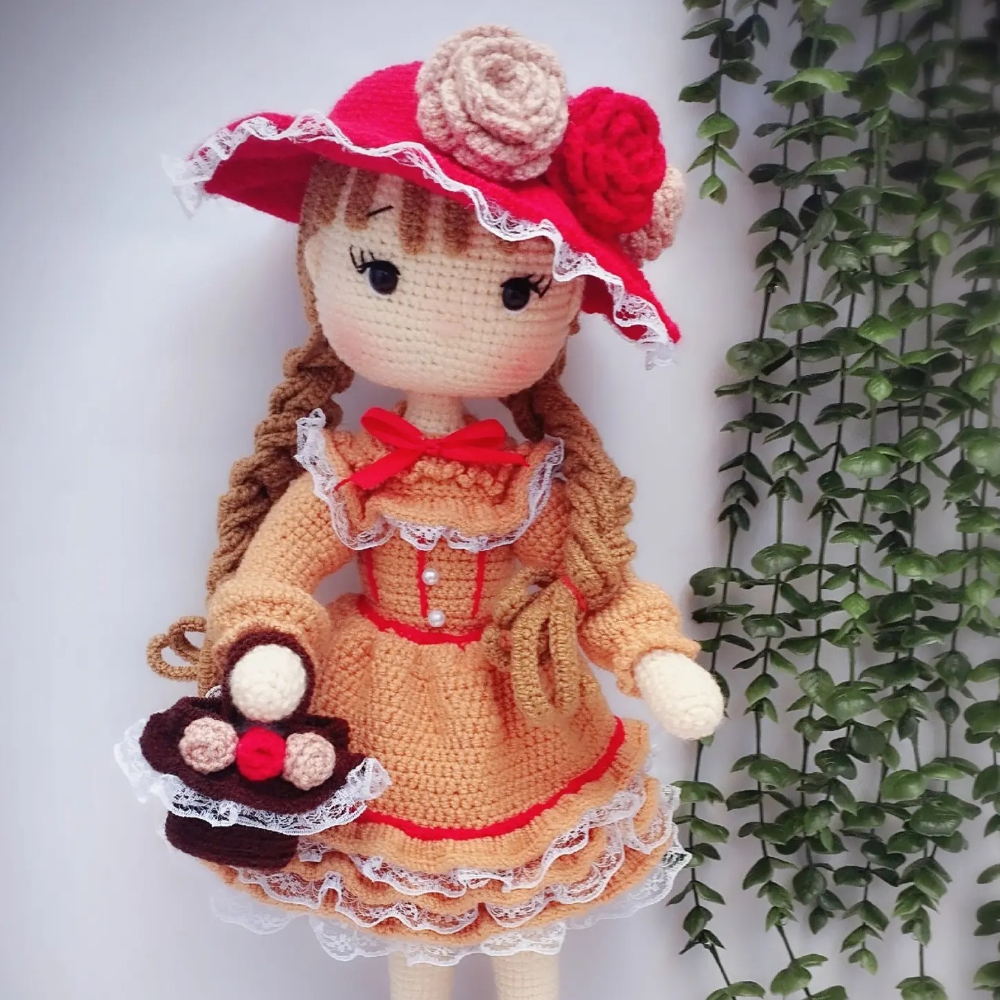 عروسک بافت دختر ناز