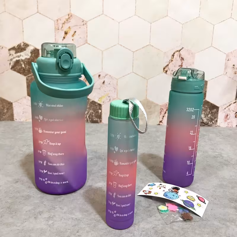 قمقمه سه قلو ضامندار نی دار حجم 2 لیتر  رنگ فیروزه ای صورتی بنفش