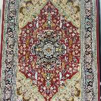 فرش پاتریس  فرش گلیم عشایری400شانه طرح بخشایش لاکی  سایزکناره یک دریک ونیم متری