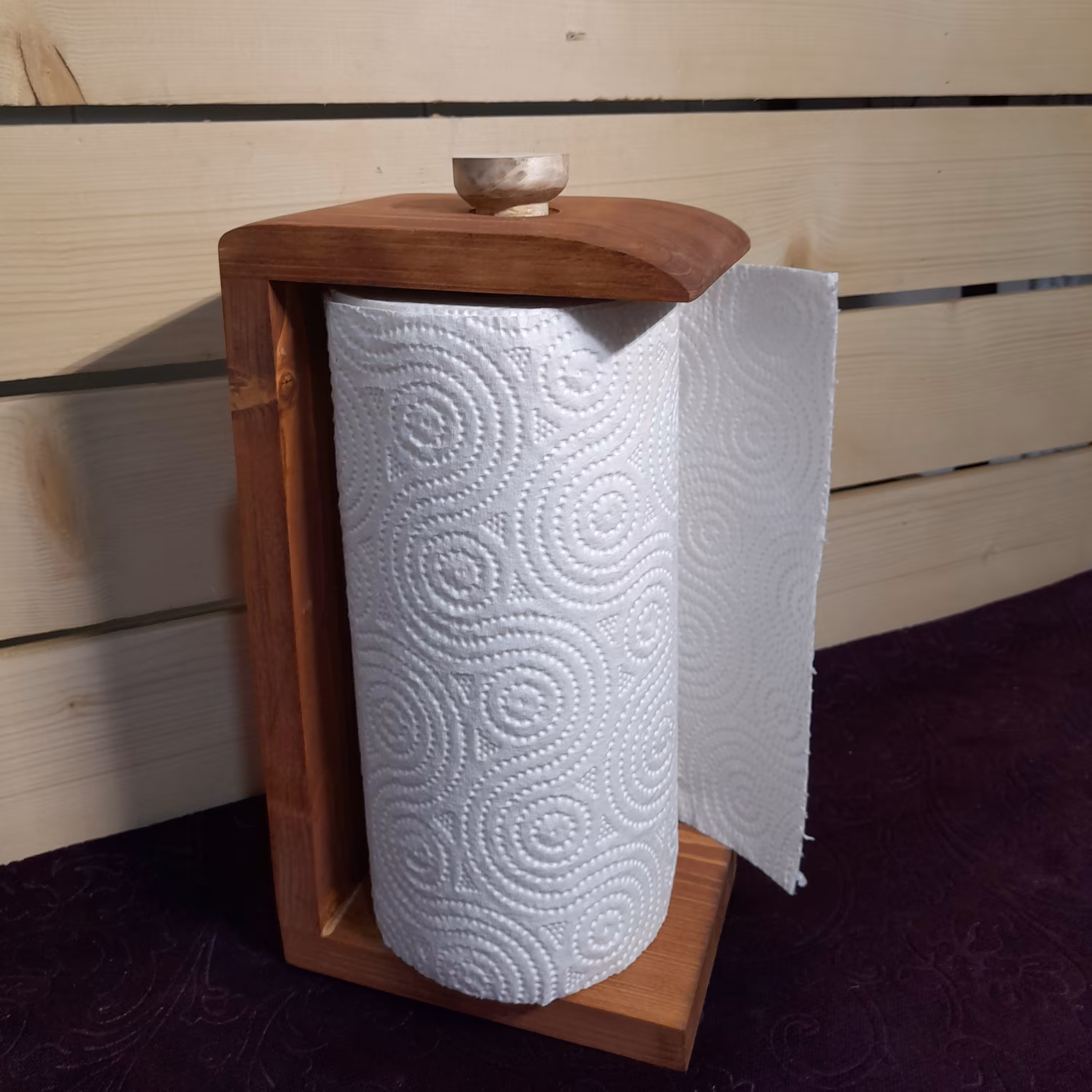 استند دستمال حوله (قابل تولید در رنگ های متفاوت )