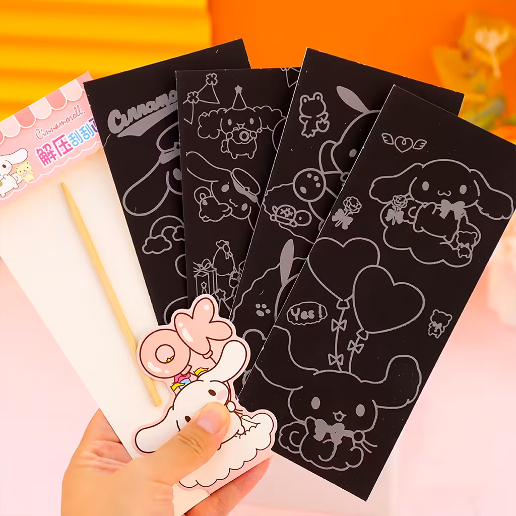 کارت های الگو دار نقاشی زغالی اسکرچ 4 برگی کورومی و دوستان