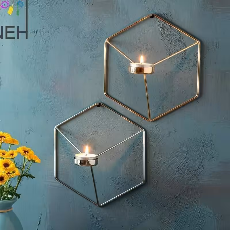 جاشمعی دیواری طرح هندسی فلزی نقره ای