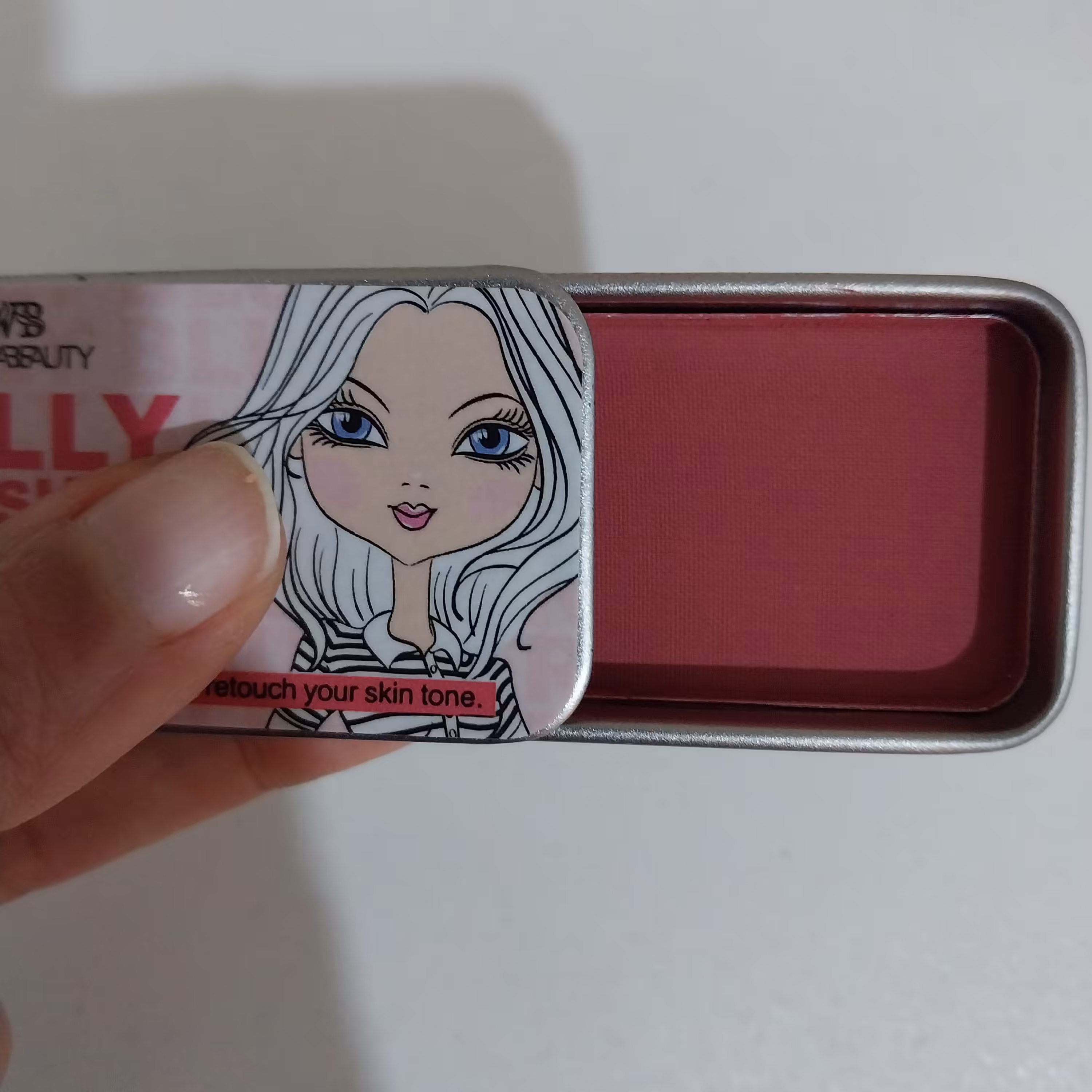 رژگونه کشویی