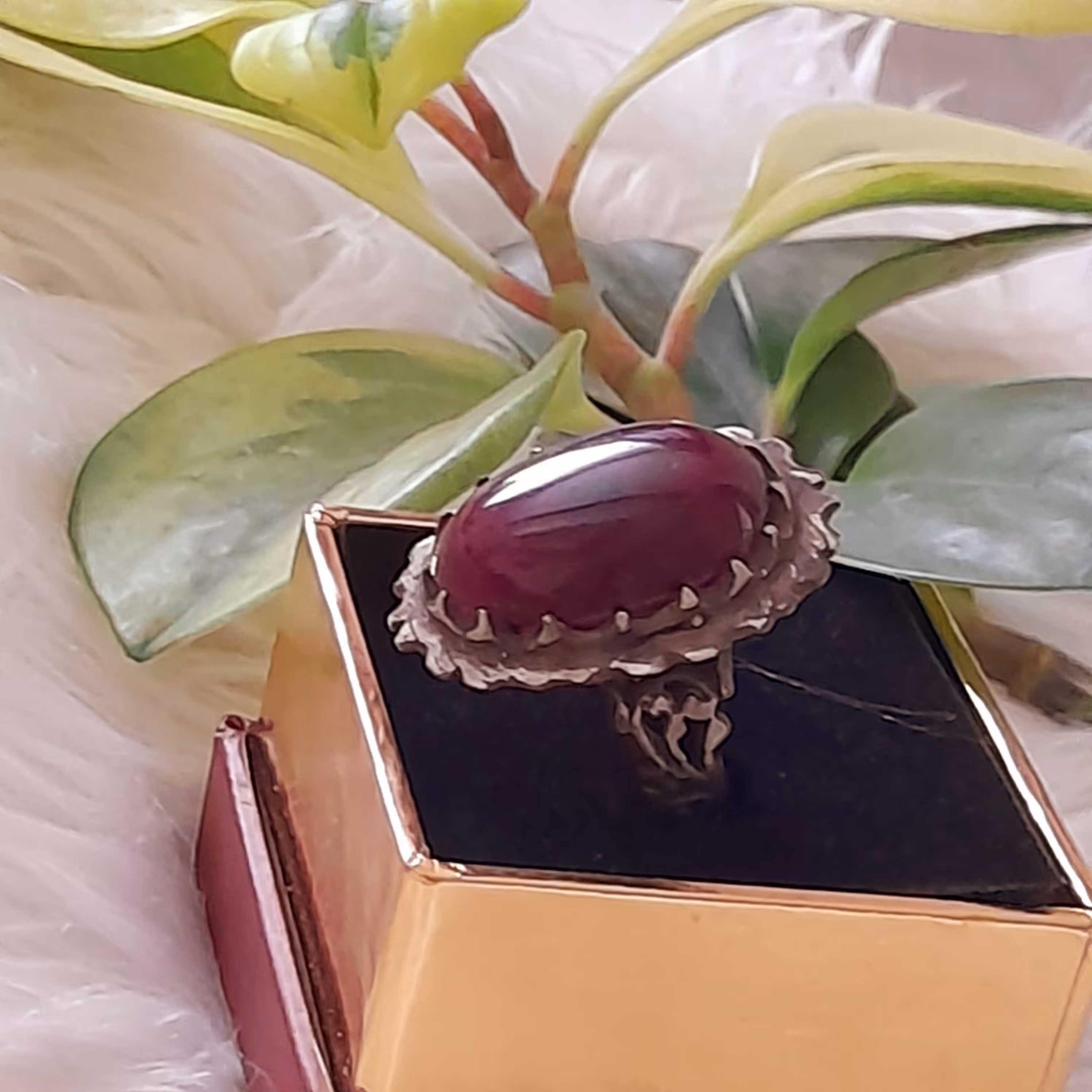 عقیق قرمز بارکاب خورشیدی