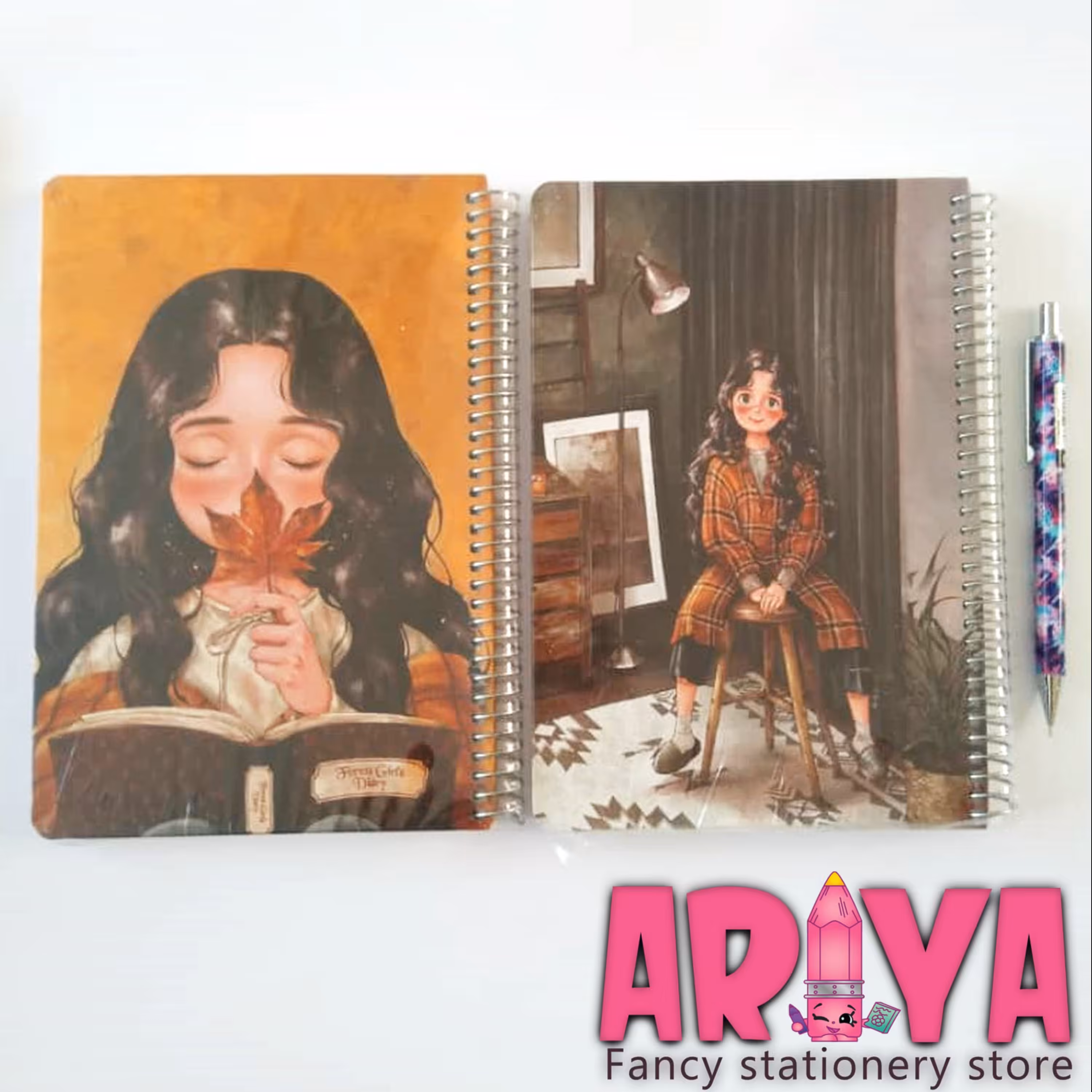 دفتر فانتزی جلد سخت کوچکتر از اندازه دفتر معمولی