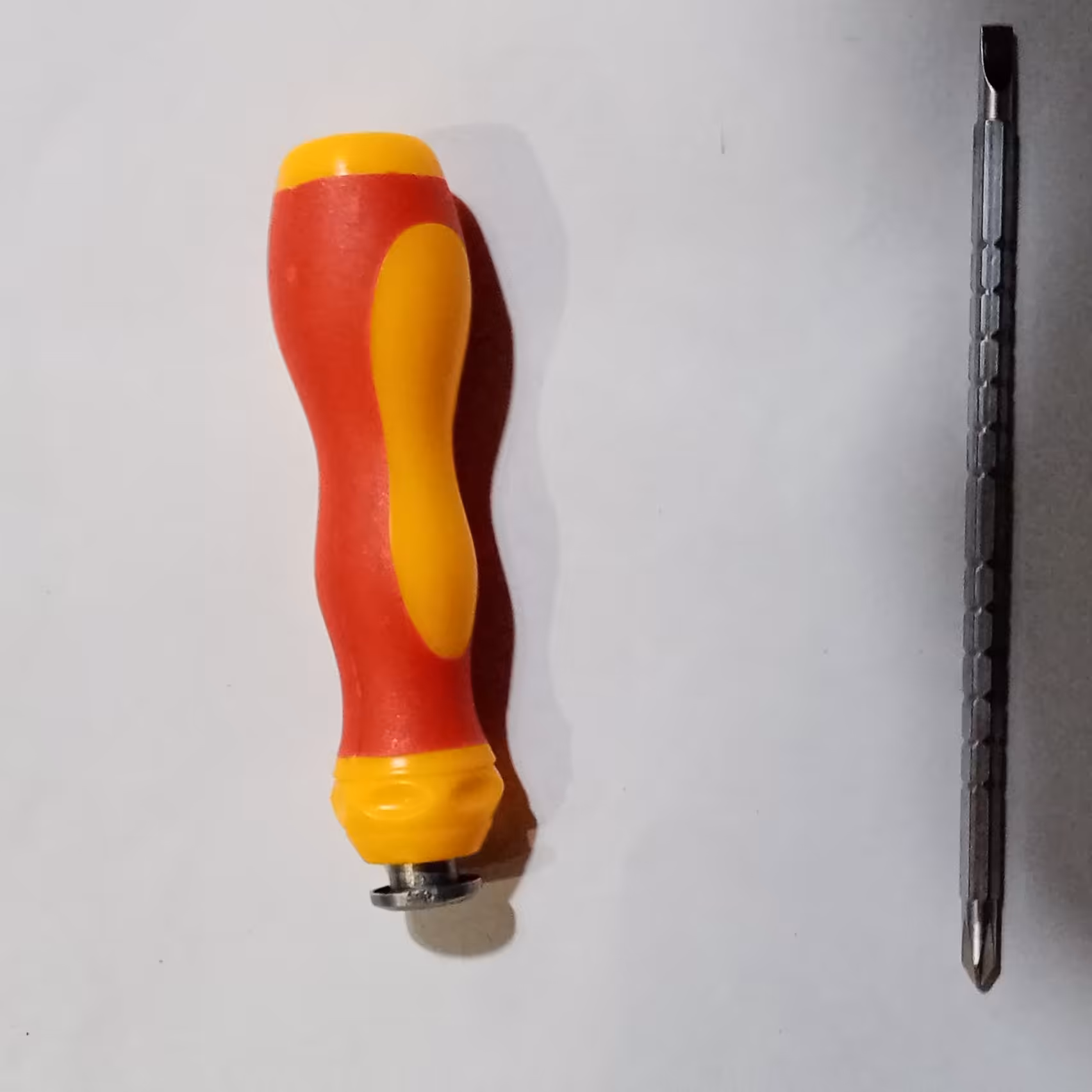 پیچ گوشتی دوطرفه دوسو چهارسو