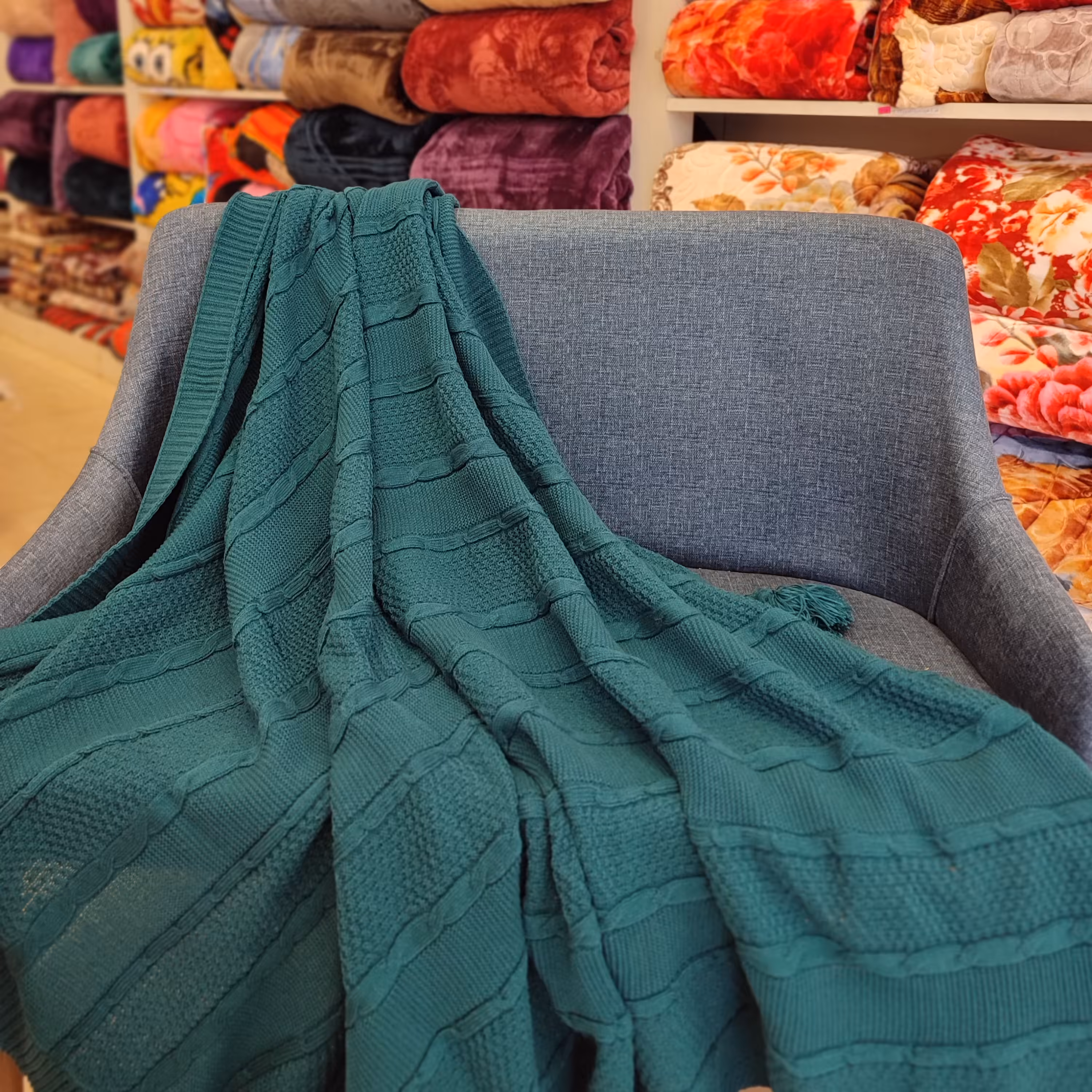 شال مبل دونفره کله غازی (120330)