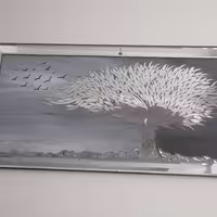 تابلو دکوراتیو اینه کاری ونقاشی وزن 5 کیلو گرم رنگ فیلی قابل شستشو وبسیار زیبا