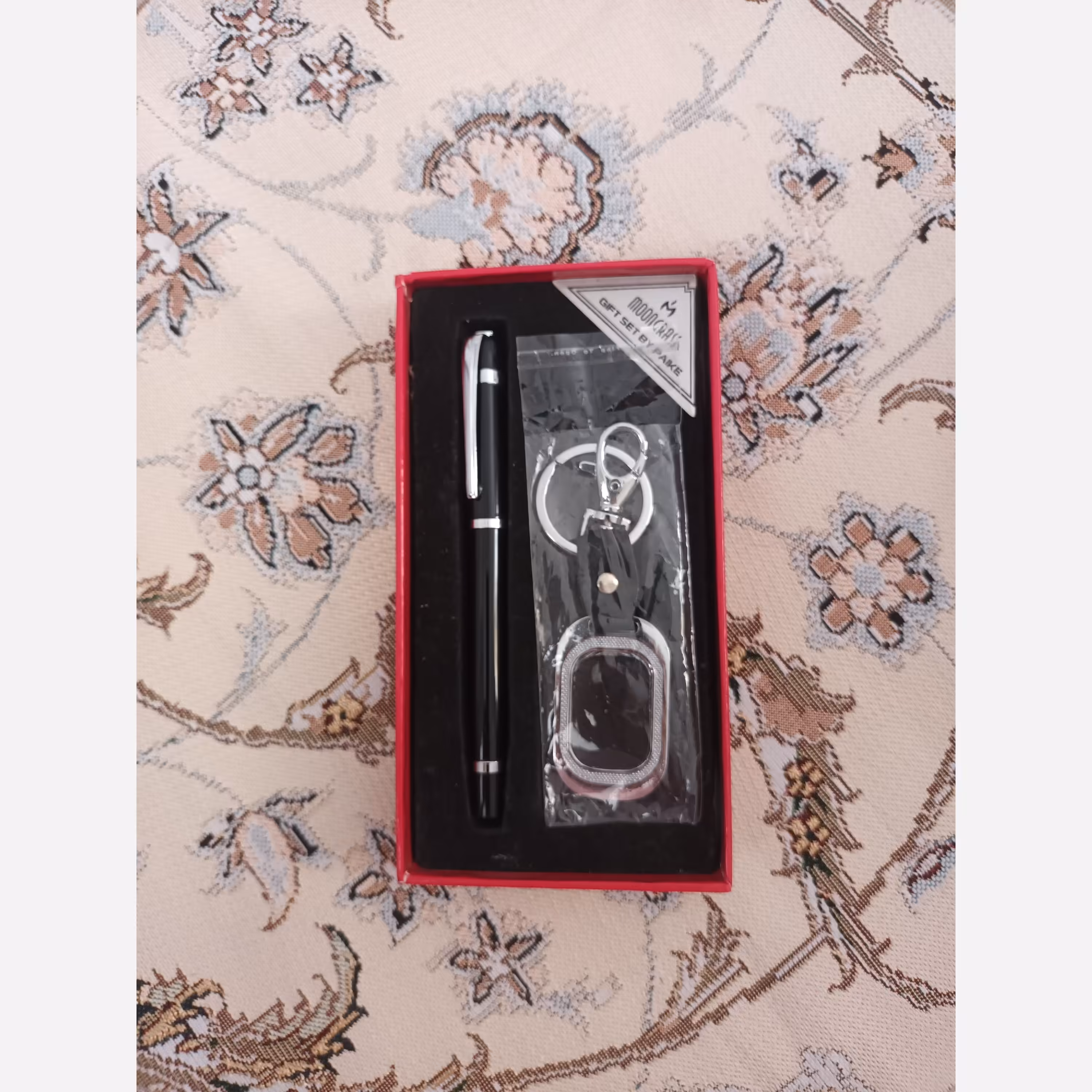 ست جاسوئیچی و خودکار ویژه هدیه روز پدر