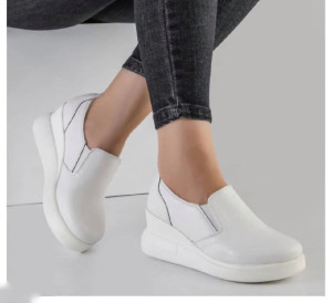 کفش لژ دار طبی زنانه