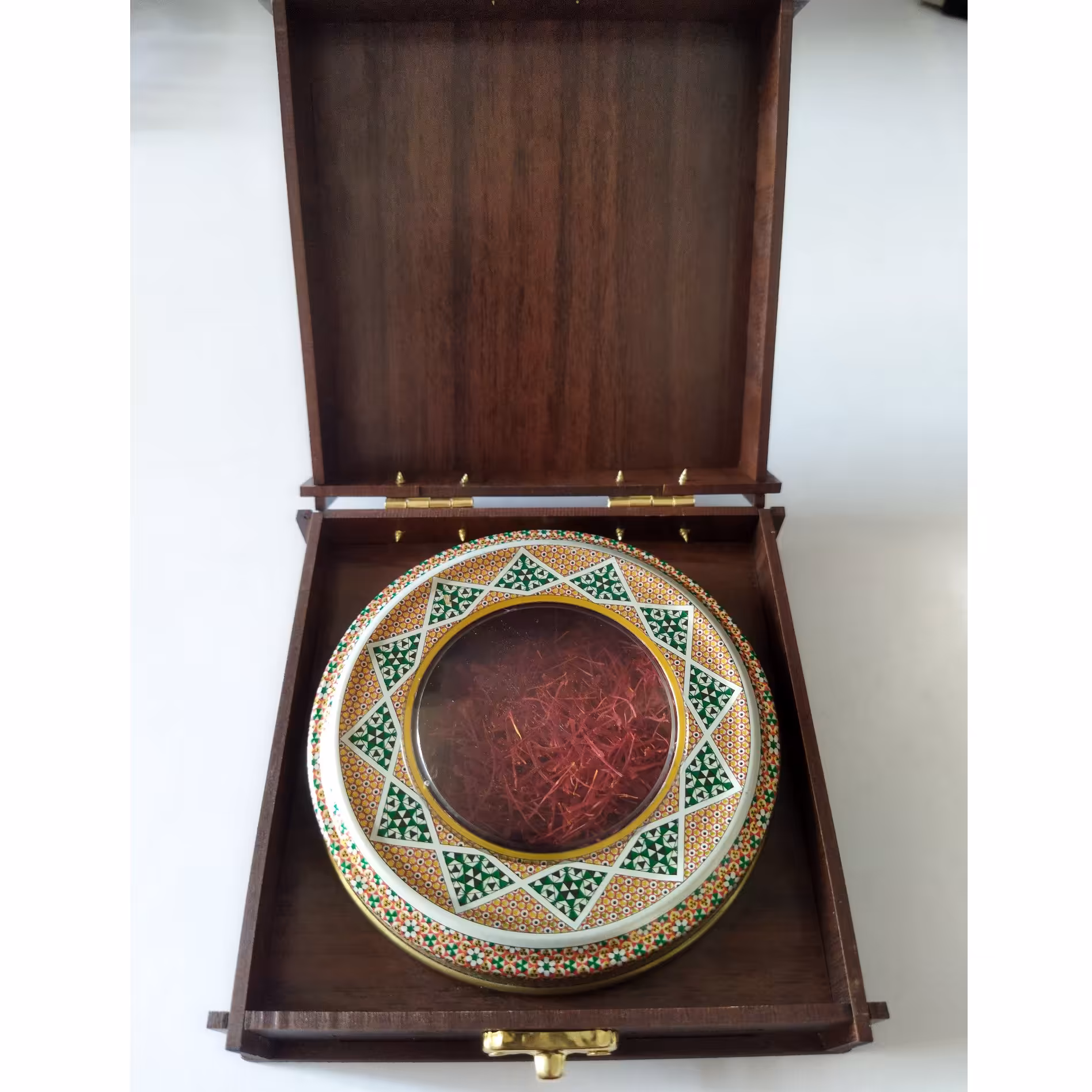 زعفران ممتاز قاینات بسته بندی کادویی یک مثقالی ( معادل 4.6 گرم )