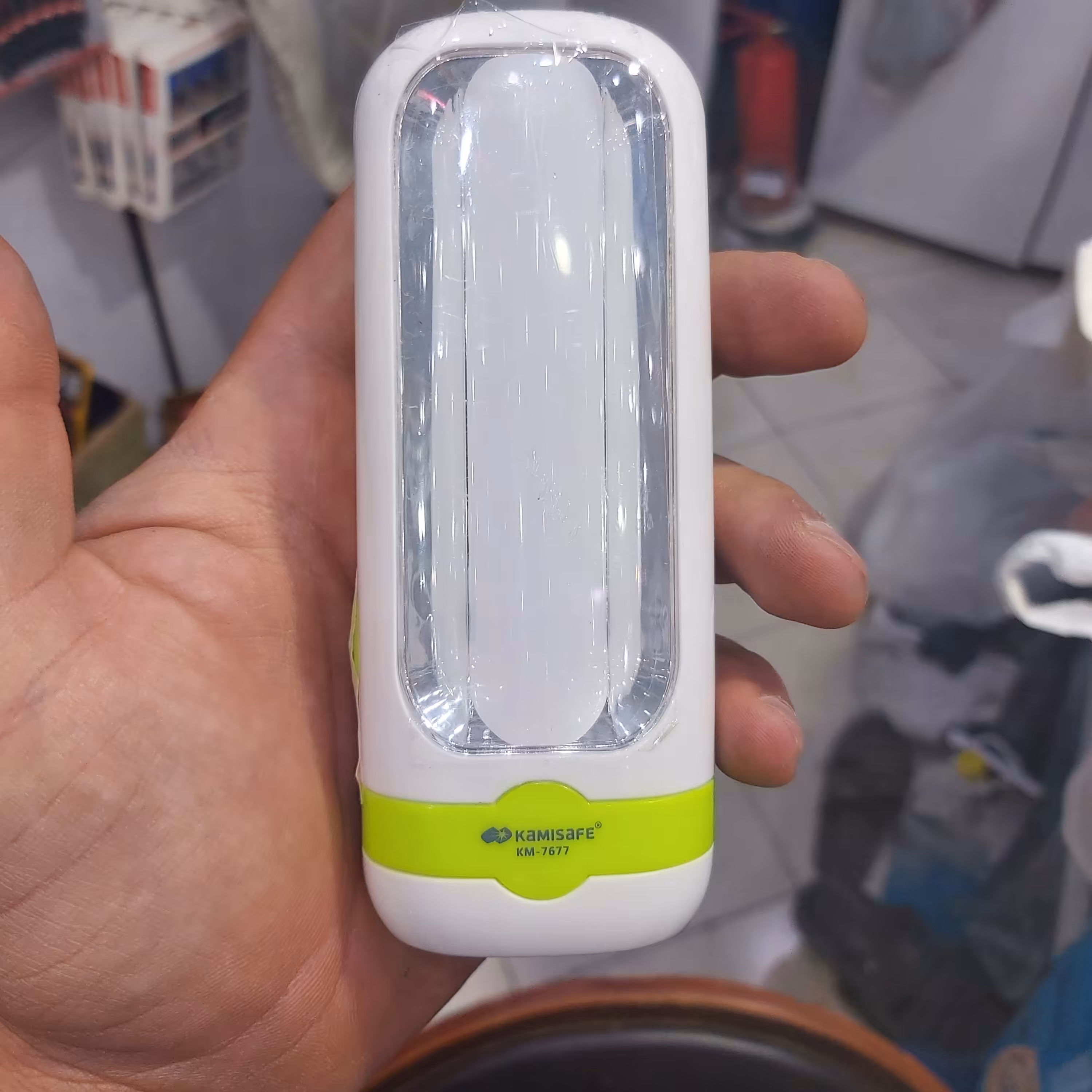 چراغ قوه همراه