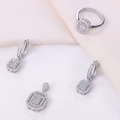 نیم ست نقره طرح امرالدکات ظریف و قالب طلا کد 16052