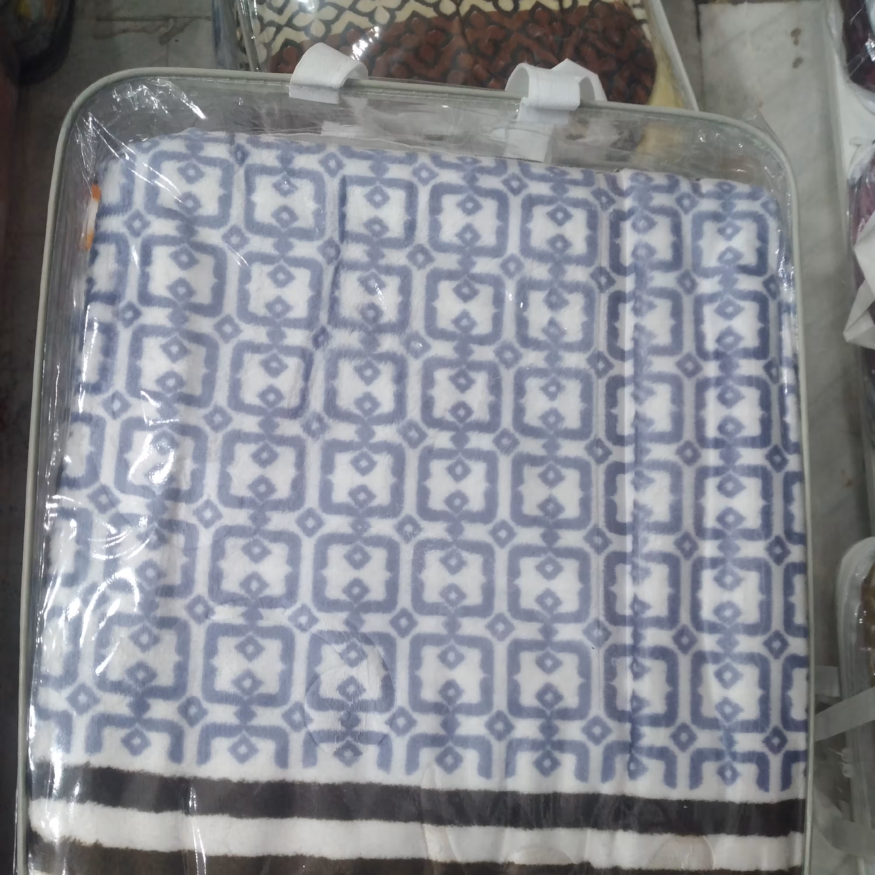 مسافرتی نرمینه دونفره ژله ای سروین درجه یک 